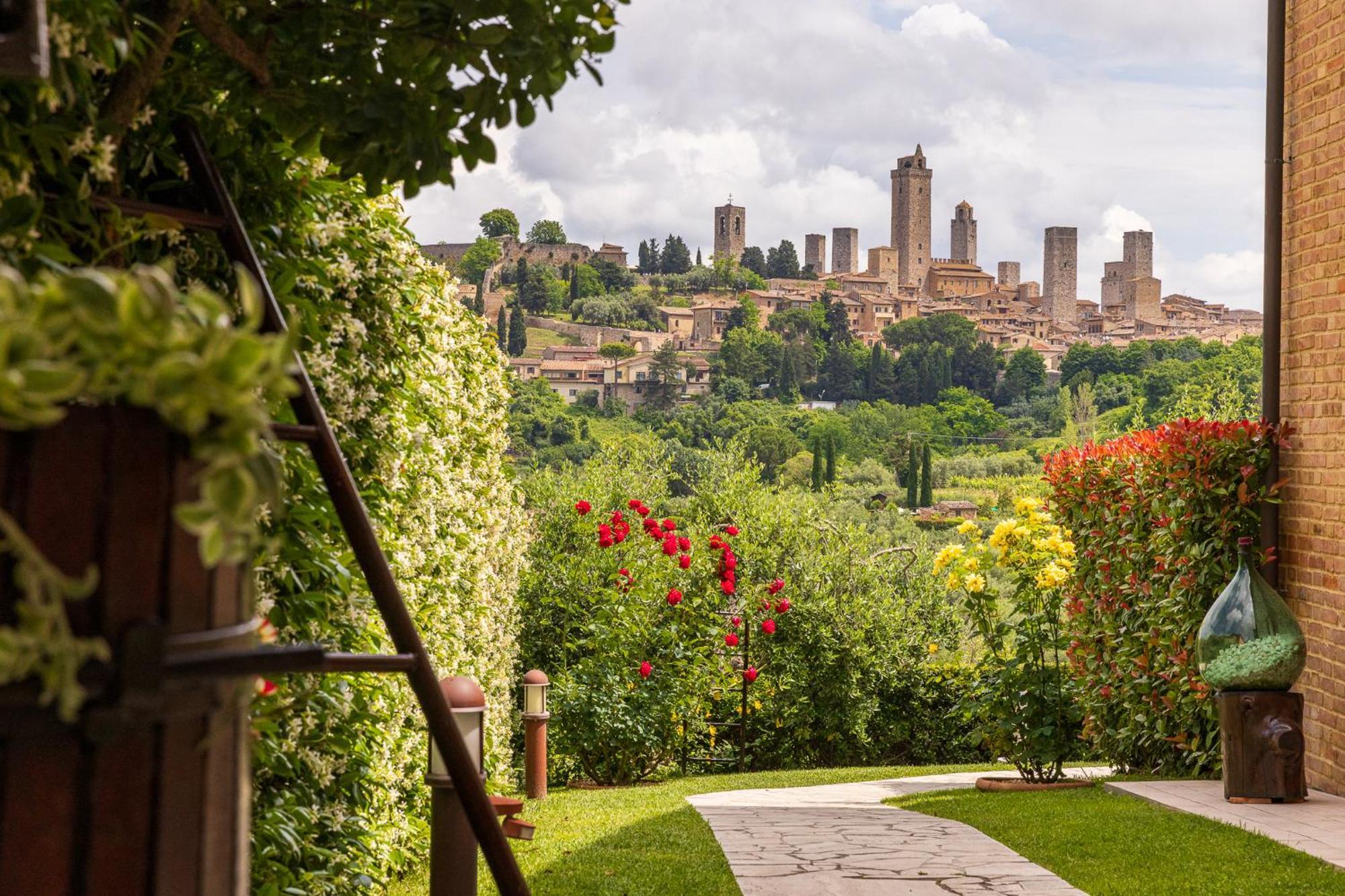 B&B La Cornice San Gimignano Eksteriør bilde